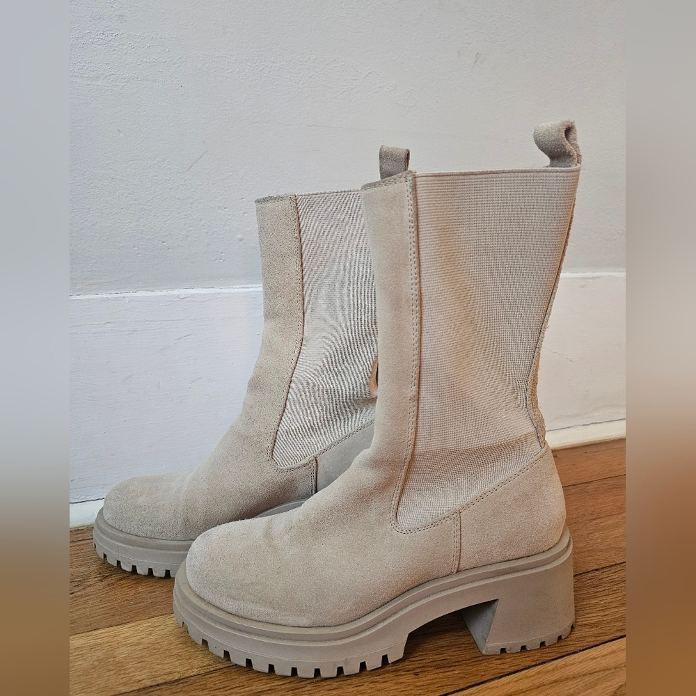 Steve Madden Hesitant Boot In Sand Suede - Picture 2 of 8